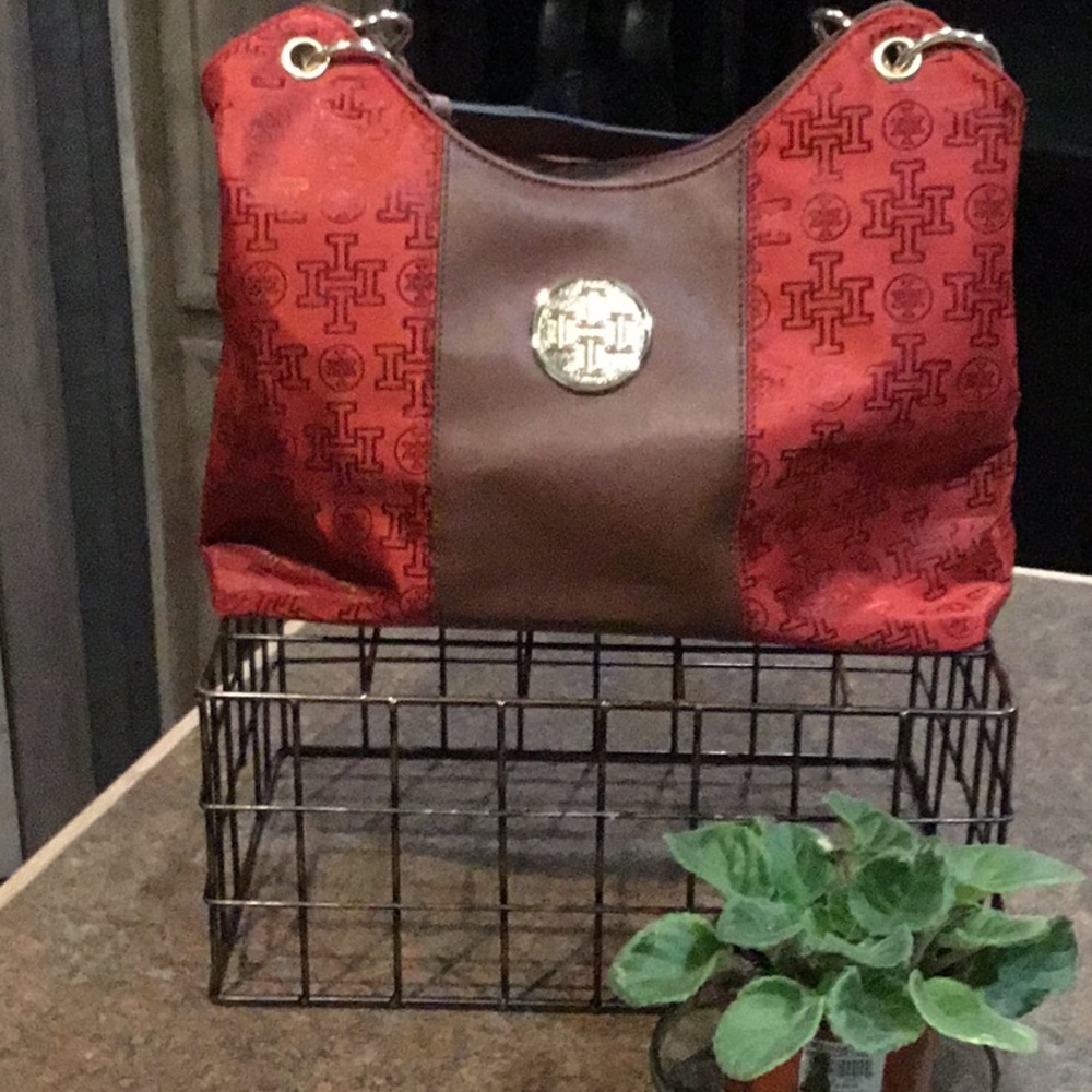 Red purse